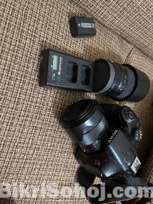 SONY Alpha 3000, DSLR camera